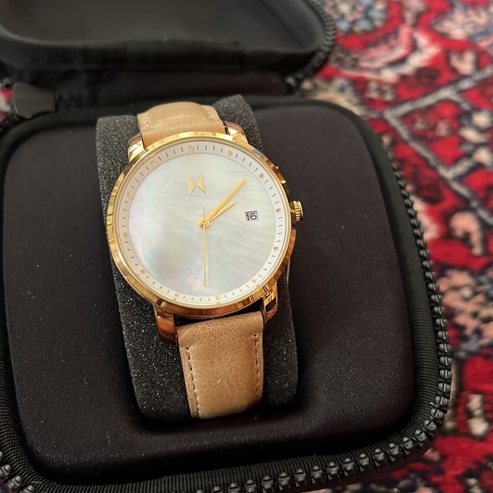 MVMT Mother of Pearl and leather watch - Picture 4 of 7